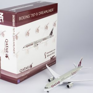 NG MODELS - 55105 Qatar Airways 787-9 Dreamliner A7-BHE 1:400 (2023/02)